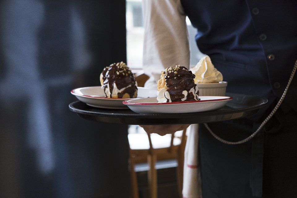 Bouillon Pigalle Brasserie à l'ancienne Petits prix Terrasse